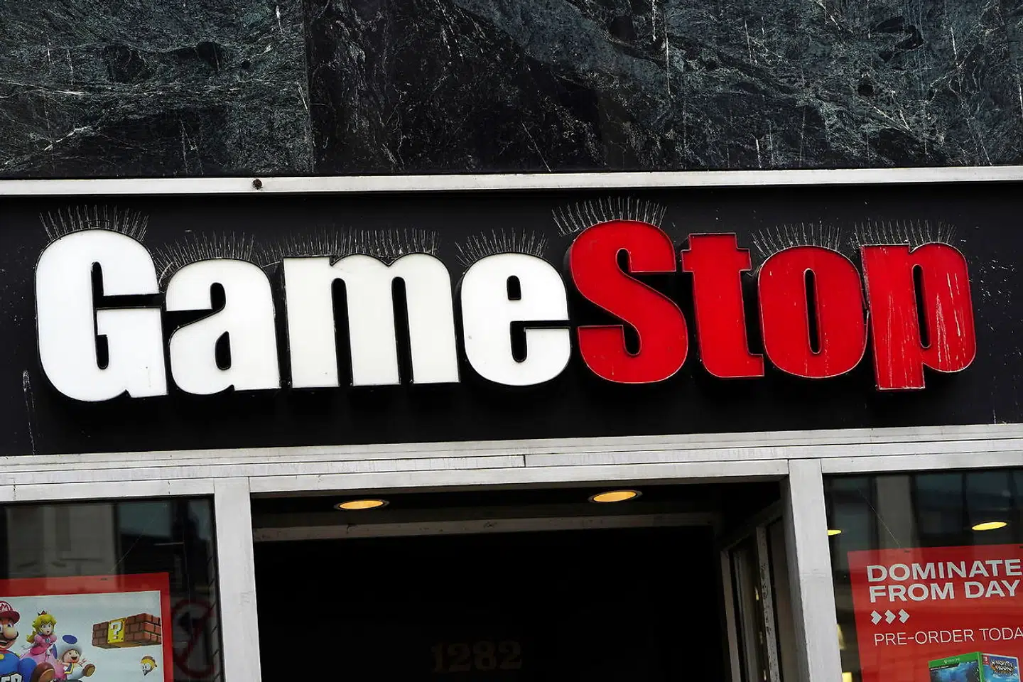 Game on! GameStop-butikkerne har været omdrejningspunktet for aktiekrigen.