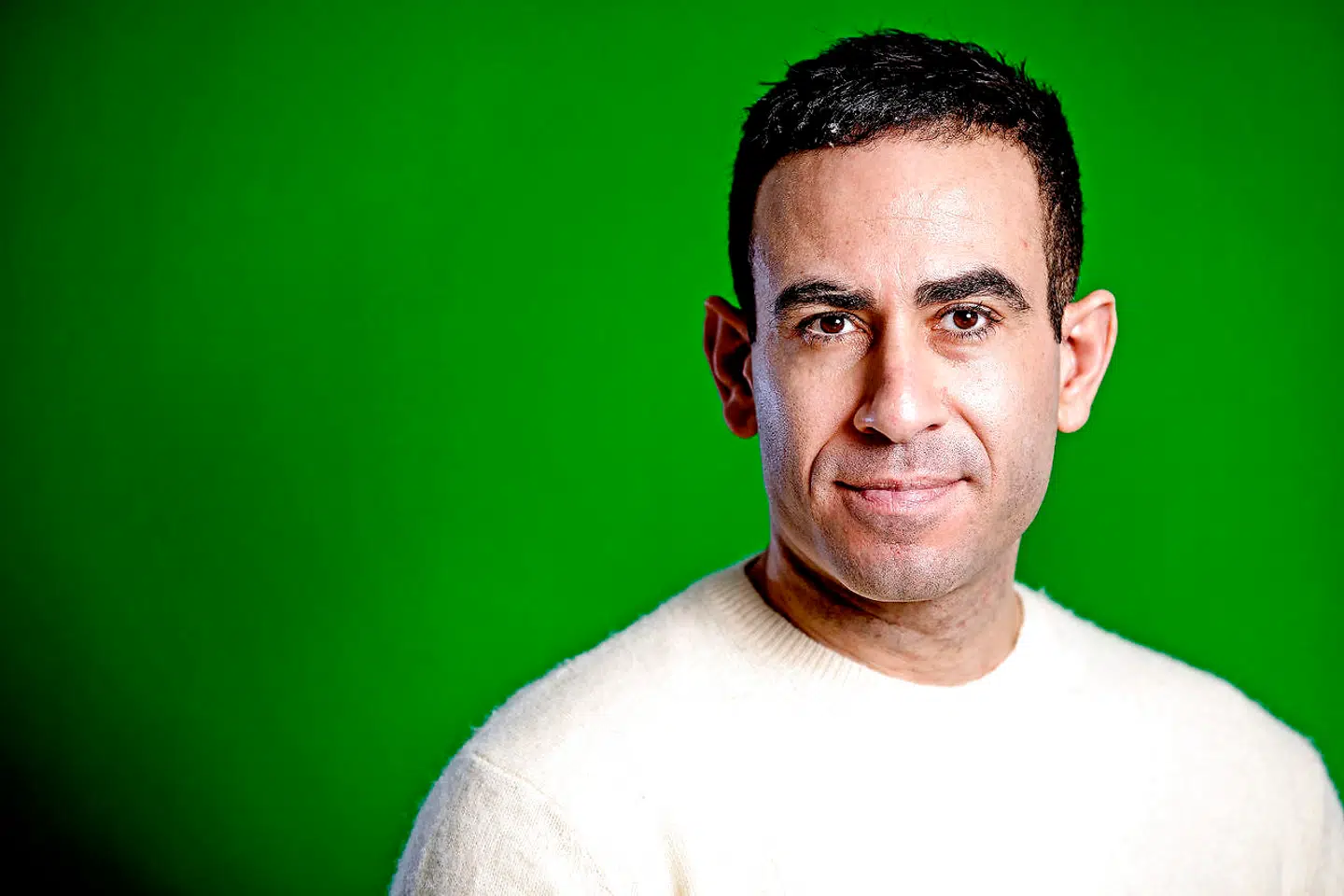 Selvom det har kostet at stikke snuden frem i debatten, fortryder Abdel Aziz Mahmoud ikke.