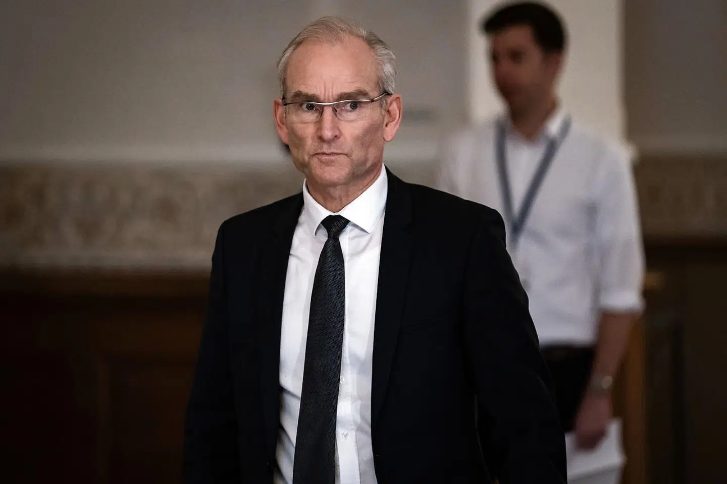 »Jeg håber, at vi er der, hvor sundhedsmyndighderne kommer med en anbefaling om, at vi kan åbne de små klasser,« siger Per Larsen (K).