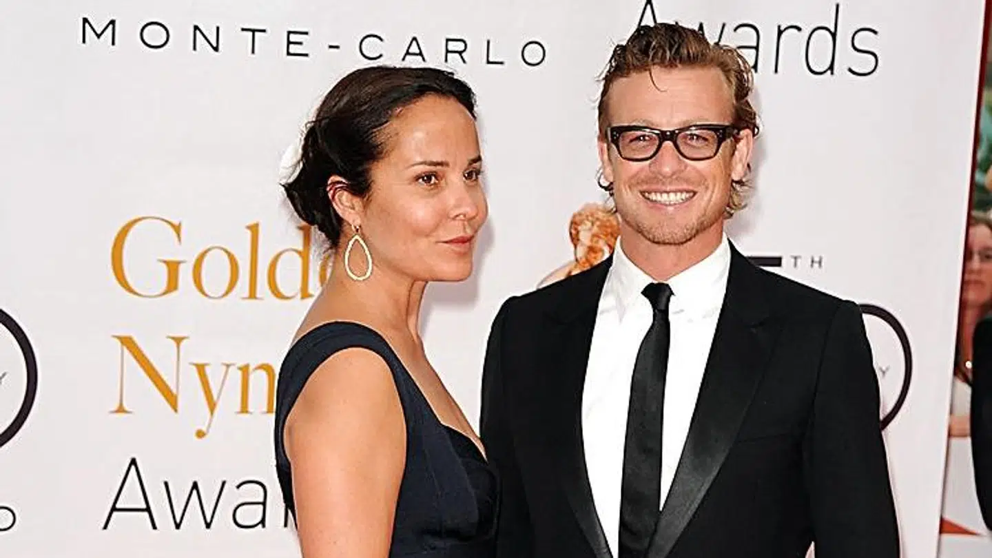 Simon Baker og Rebecca Rigg sammen på den røde løber ved Monte Carlo-filmfestival.
