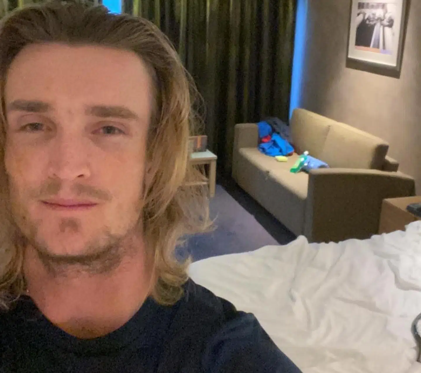 Torpegaard har på grund af en positiv coronatest på hans fly til Melbourne været i en særligt hård isolation i 14 dage uden mulighed for at tage ud til et træningsanlæg.