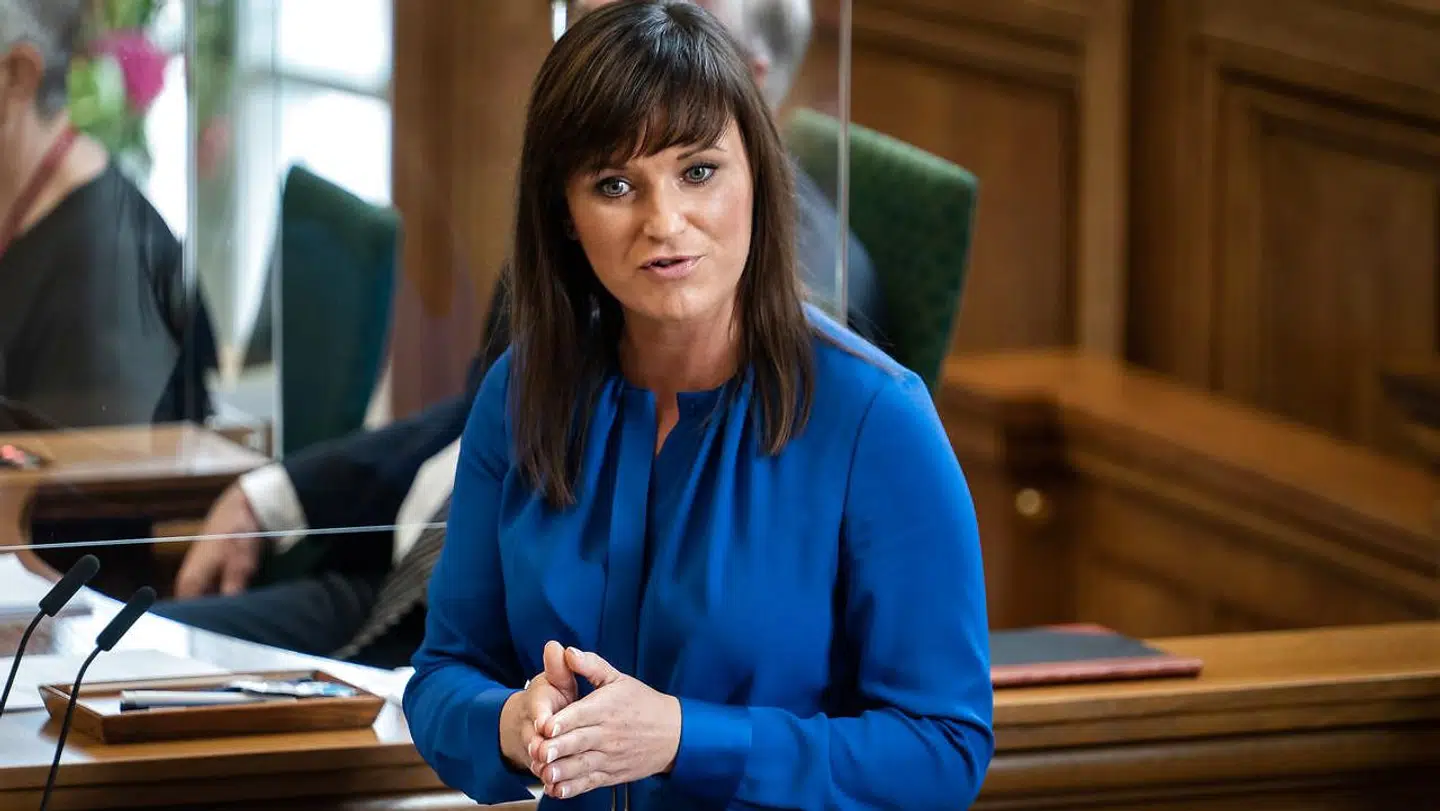 Politisk ordfører Sophie Løhde har sagt til B.T., at for meget fokus på enkeltpersoner skader opbakningen til partiet.