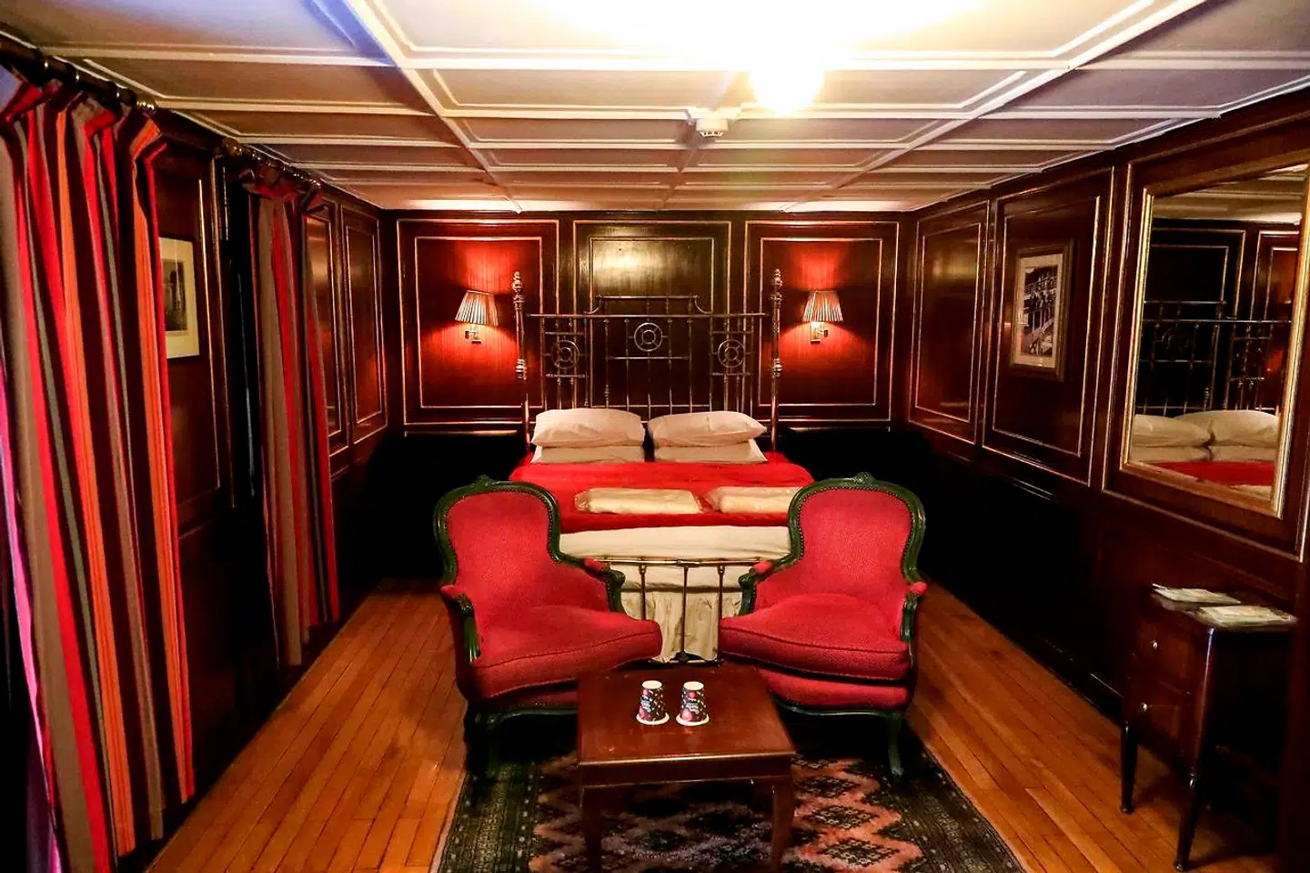 Agatha Christie har efter sigende sovet sammen med sin anden mand Max Mallowan i denne suite på skibet SS Sudan.