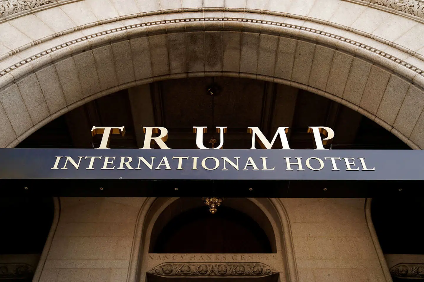 Indgangspartiet hos Trump International Hotel i Washington DC.