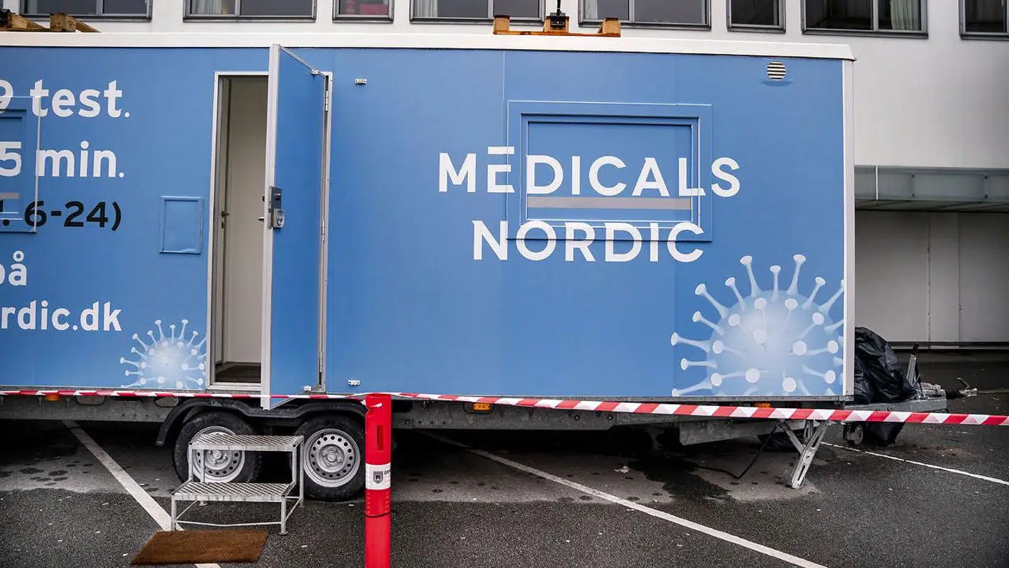Medicals Nordic testcenter ved Kongevejscentret i Hørsholm, mandag den 25 janaur 2021. Medicals Nordic, der står for test ved nogle af SOS Internationals centre, oplyser i en pressemeddelelse, at firmaet øjeblikkeligt stopper brugen af WhatsApp, når der internt kommunikeres om positive testresultater.
