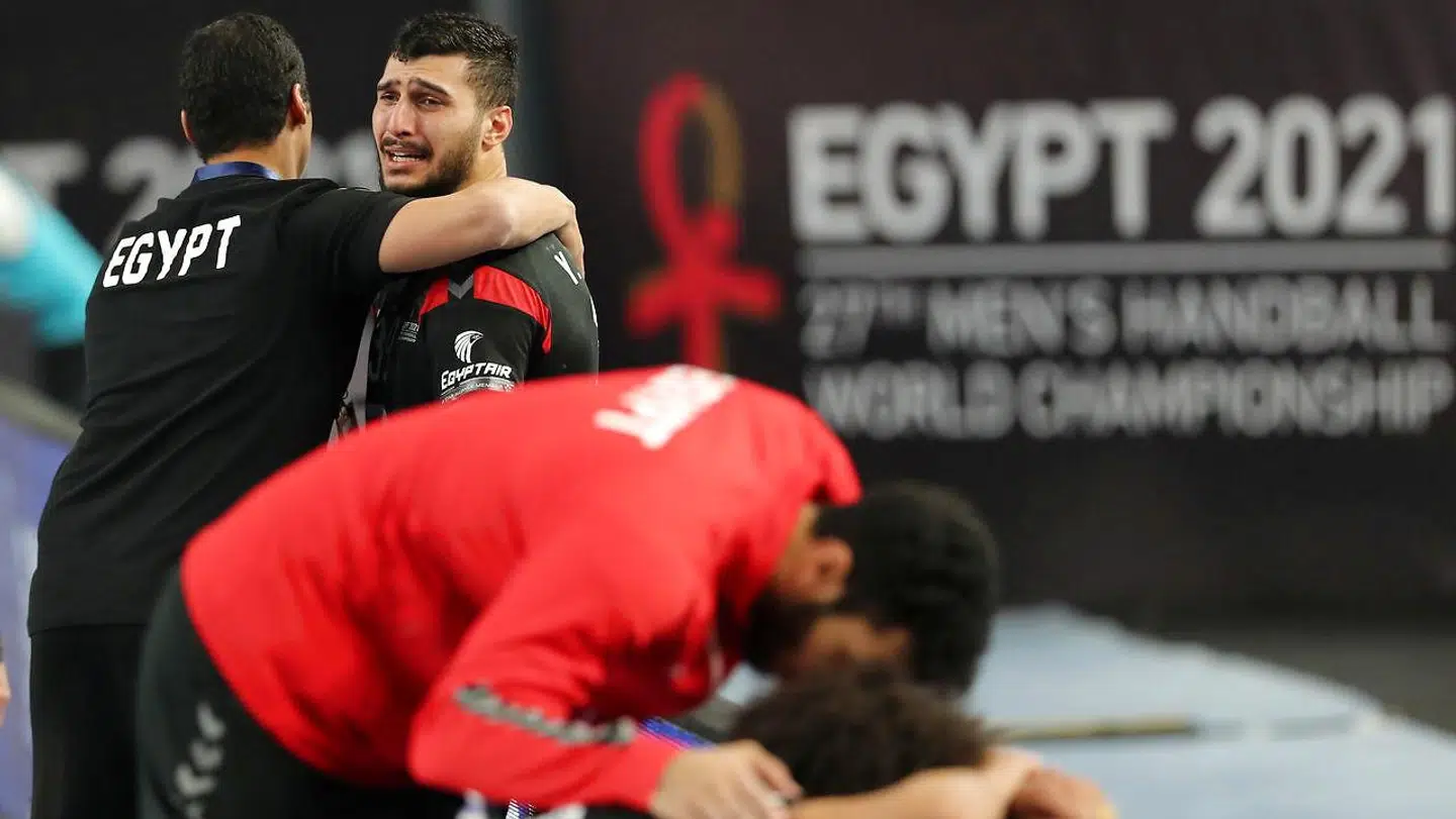 Knuste egyptiske spillere efter nederlaget til Danmark.