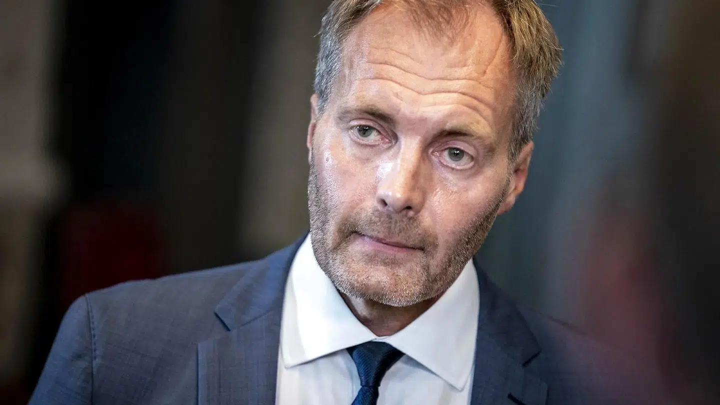 Politiet bør iværksætte en efterforskning af Ninna Hedeager Olsen, siger Peter Skaarup.