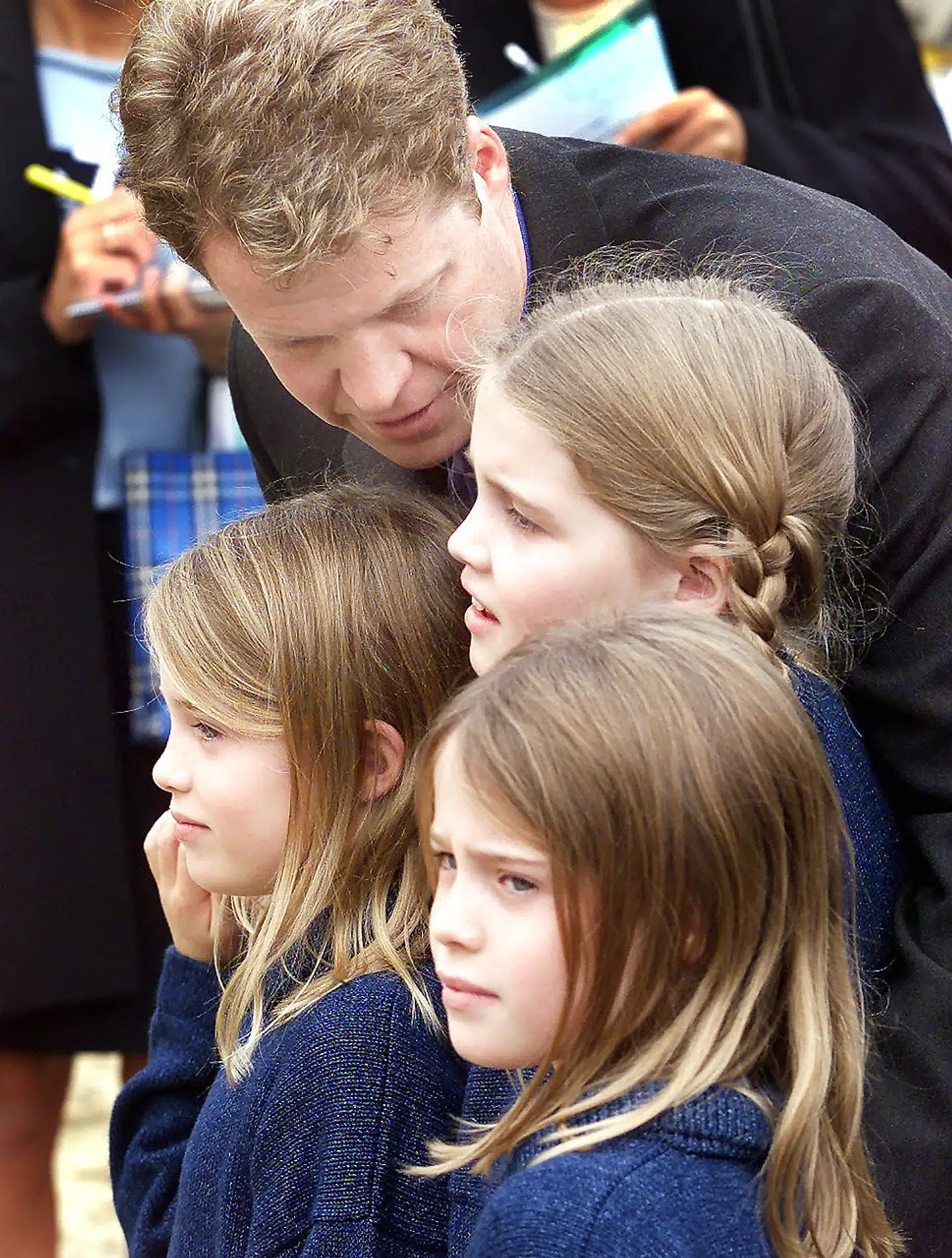 Earl Spencer sammen med døtrene Kitty, Eliza and Amelia.