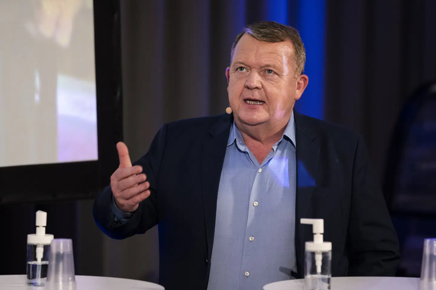 Tidligere Statsminister Lars Løkke Rasmussen ses her til valgfest i november i forbindelse med det amerikanske valg. Siden da har han meldt sig ud af Venstre og startet et politisk netværk, der ifølge ham selv muligvis kan blive til et parti. (Arkivfoto) Martin Sylvest/Ritzau Scanpix