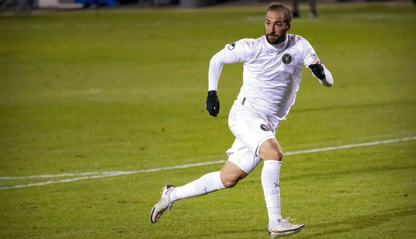 Gonzalo Higuain spiller i dag i USA.