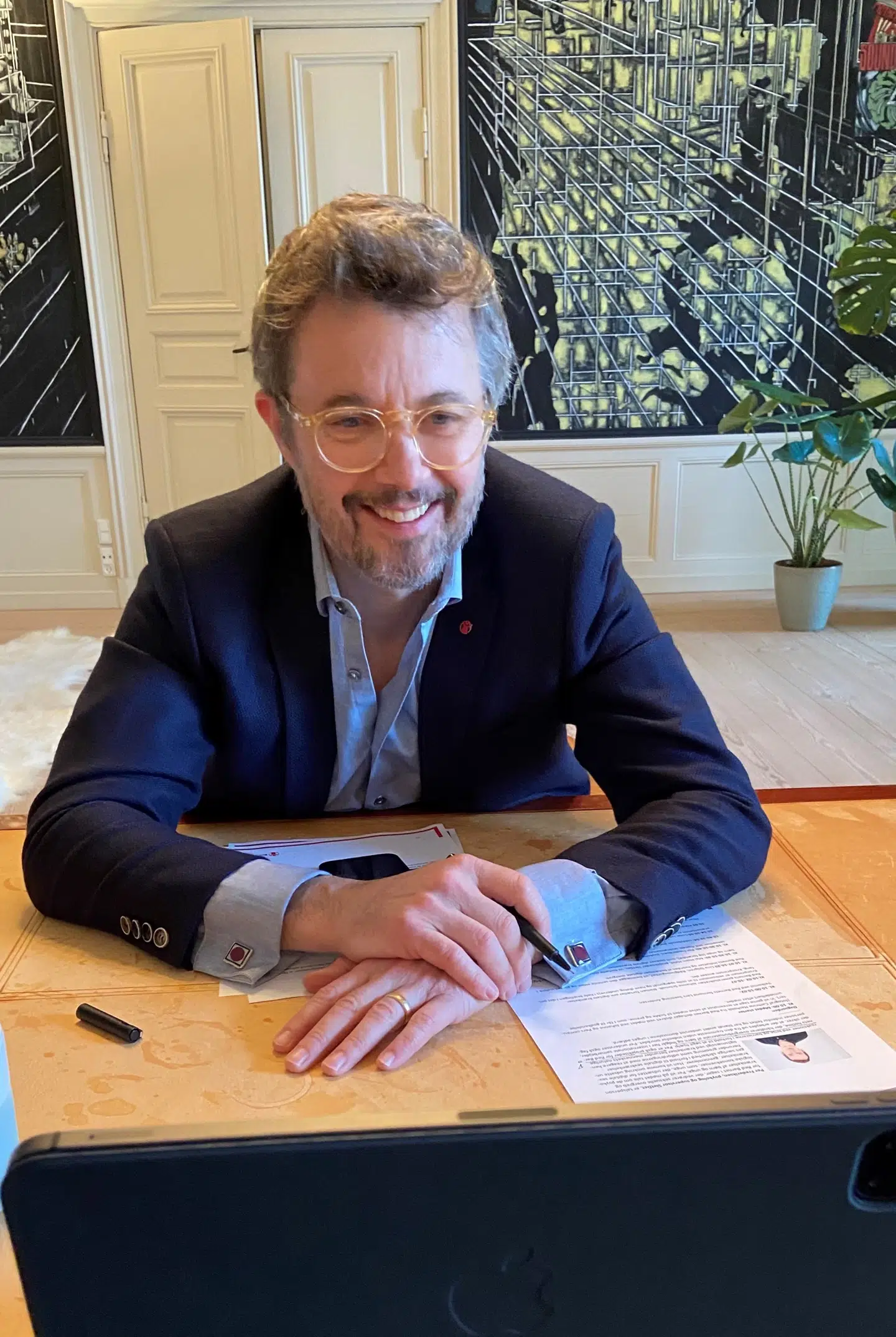 Fredag deltog kronprins Frederik i et møde om børn og digitale krænkelser. Foto: Kongehuset.