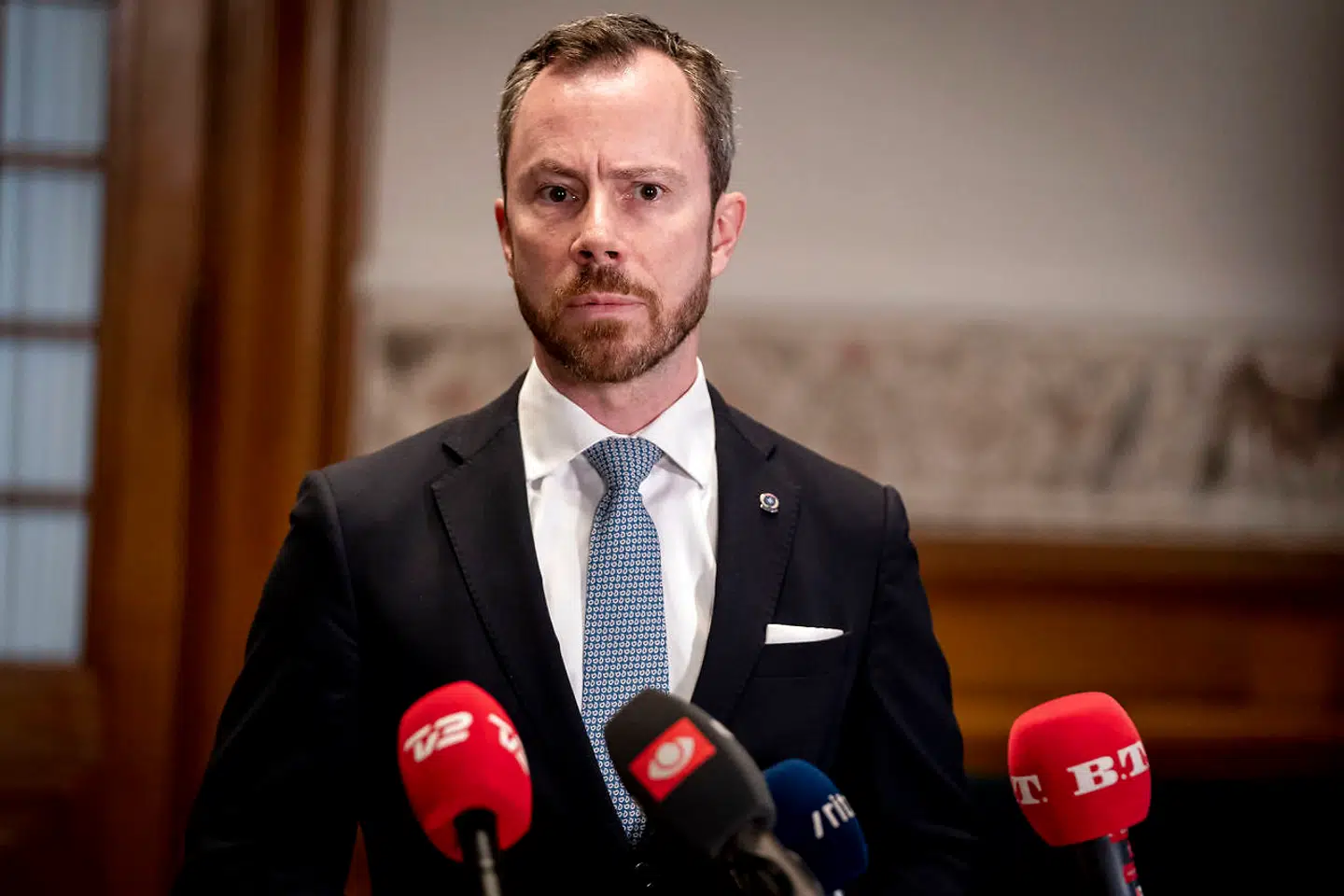 Jakob Ellemann-Jensen (V) straffes af vælgerne.