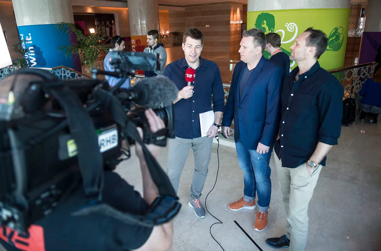 Morten Ankerdal, Nikolaj Jacobsen og Lars Christiansen ved VM i Qatar i 2015.Håndbold VM Qatar – Danmark, pressemøde, Hilton Doha, 21 januar 2015, Ankerdal, Nikolaj Jacobsen og Lars Christiansen.