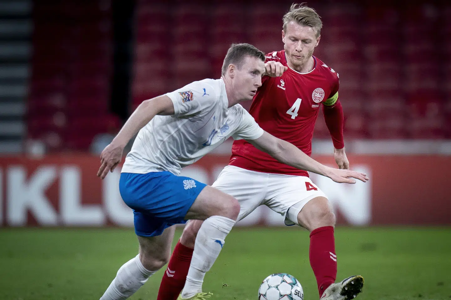 Danske fodboldfans med billet til Danmarks EM-kampe i Parken risikerer at stå med en lang næse rent økonomisk, hvis ikke de hurtigt beder om refusion. (Arkivfoto) Liselotte Sabroe/Ritzau Scanpix