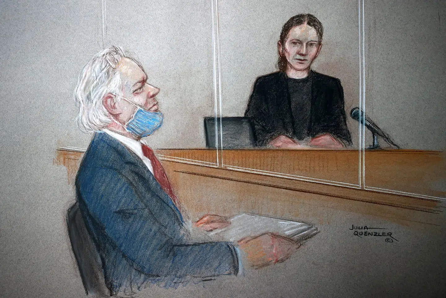 Der blev ikke tage billeder, men Julian Assange blev tegnet i forbindelse med seneste retsmøde i London for en uge siden.