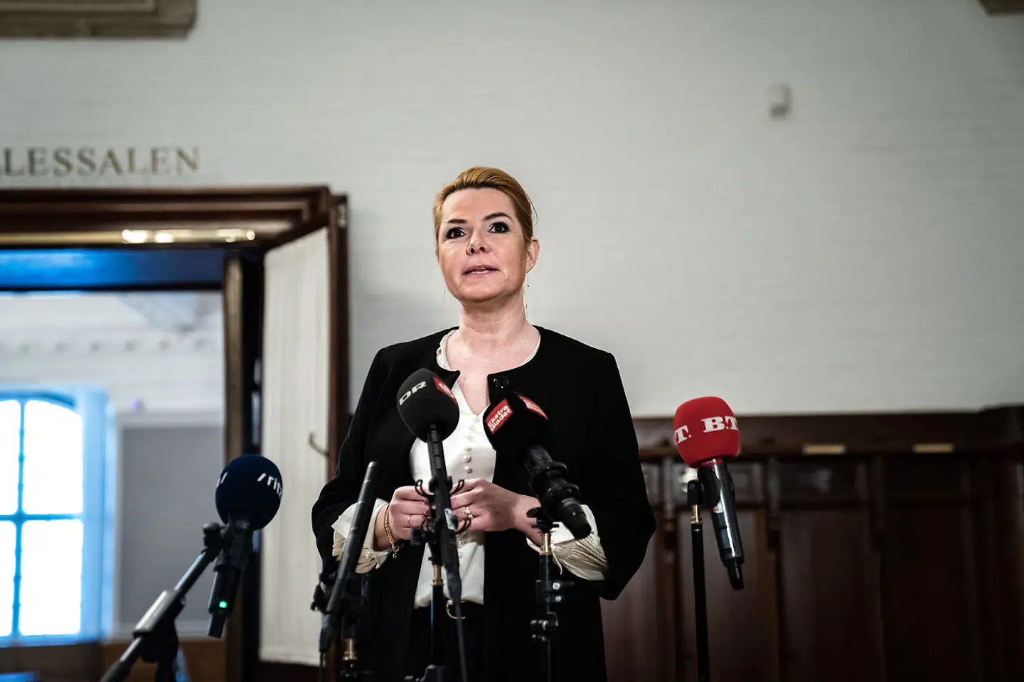 32 ud af 41 af Venstres folketingsmedlemmer vil stille Inger Støjberg for en rigsret i sagen fra 2016 om ulovlig adskillelse af alle asylpar, hvor den ene var mindreårig.