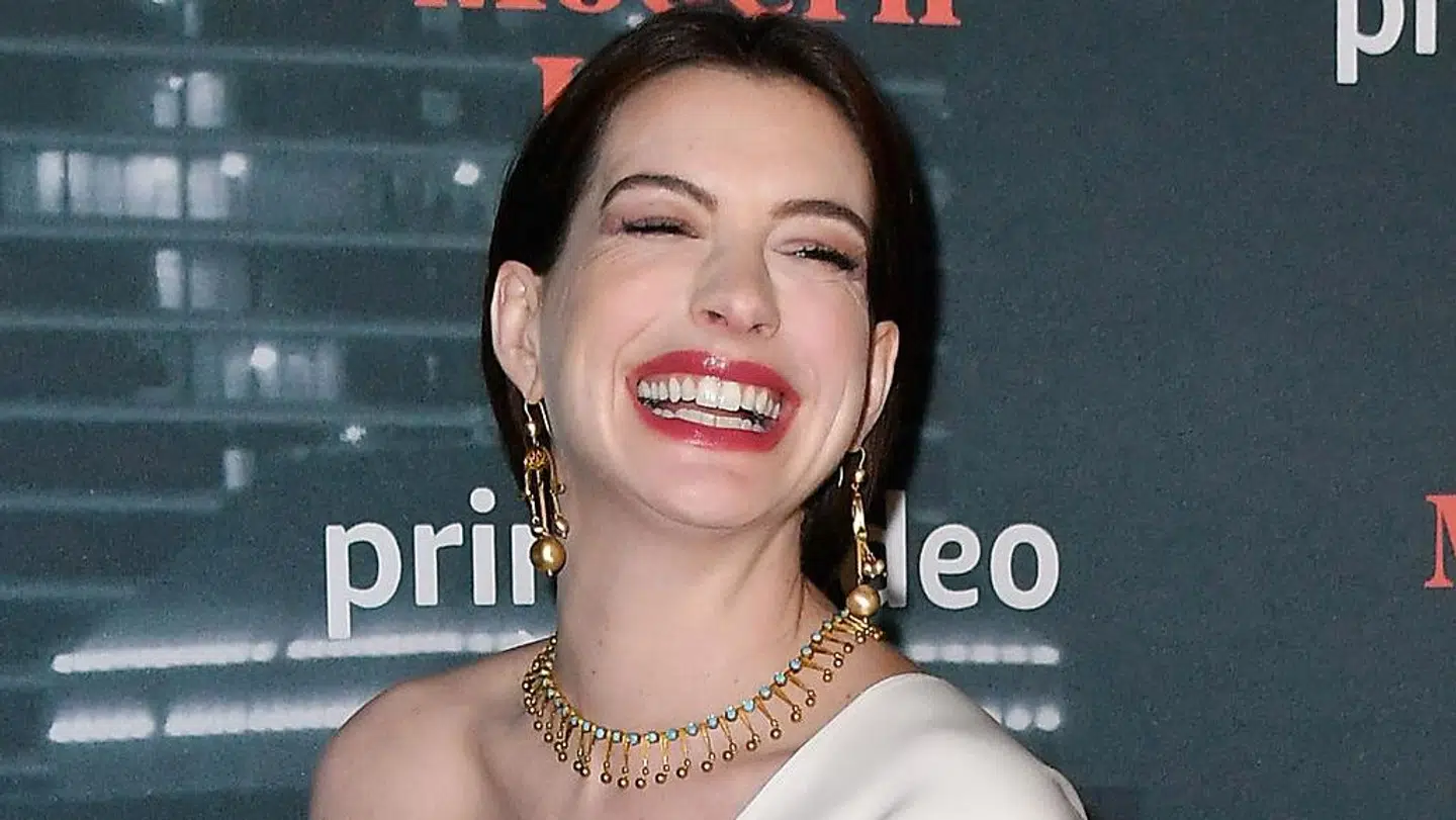 Anne Hathaway.