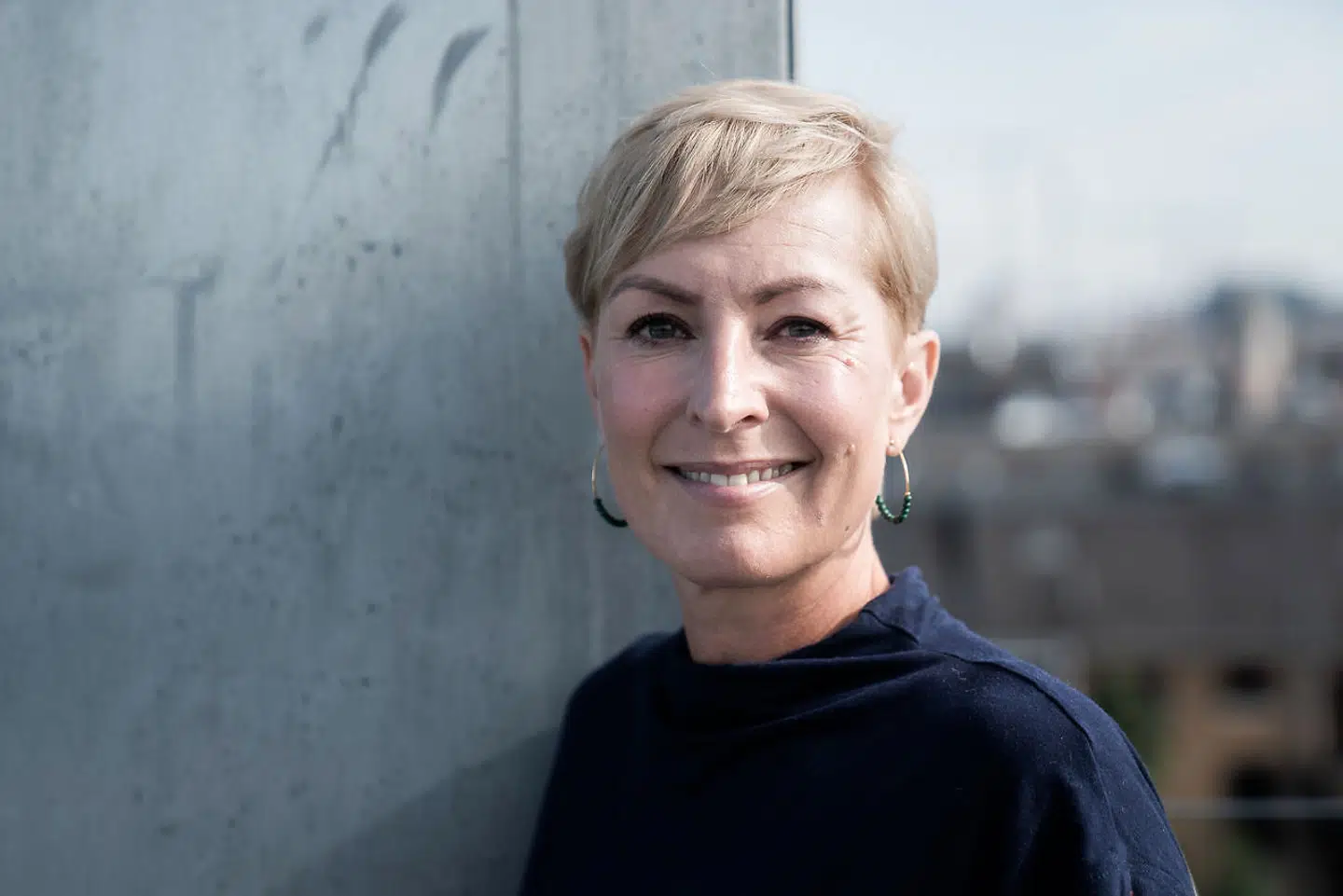 Journalist og studievært Cecilie Beck var for første gang i monopolet i lørdags sammen med Søren Rasted og Lars Løkke Rasmussen. Foto: Emil Helms/Ritzau Scanpix)