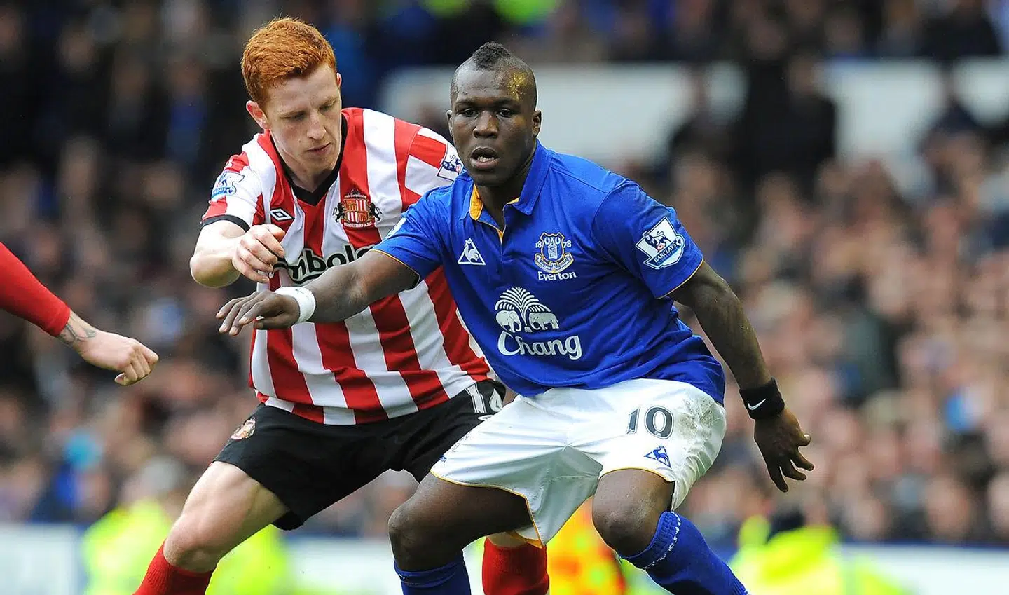 Royston Drenthe under sit lejeophold i Everton i 2012.