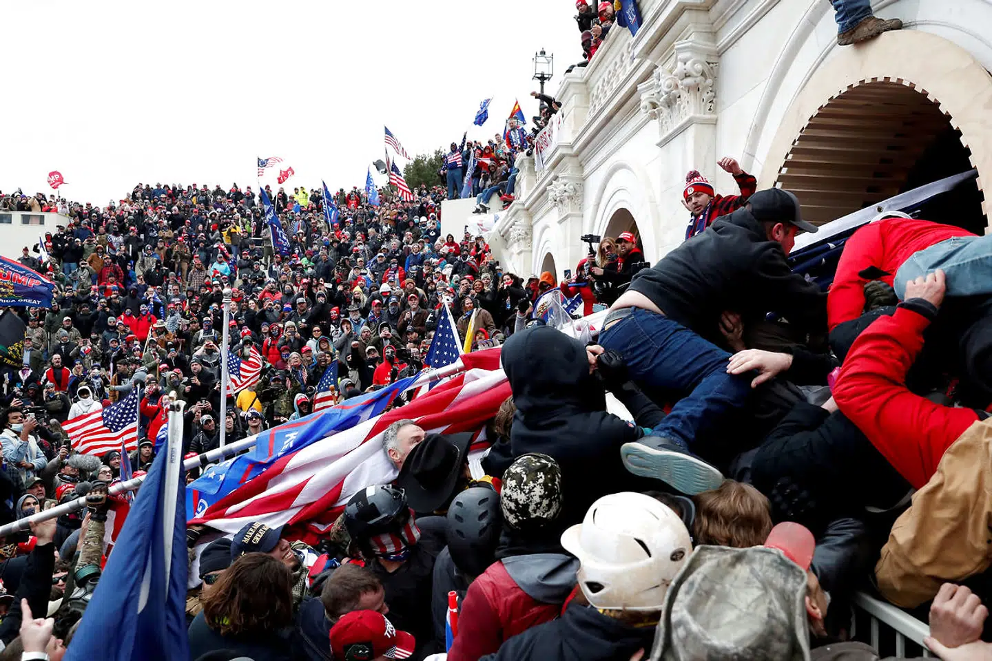 FILE PHOTO: Pro-Trump protesters storm into the U.S. Capitol during clashes with police, during a rally to contest the certification of the 2020 U.S. presidential election results by the U.S. Congress, in Washington, U.S, January 6, 2021. REUTERS/Shannon Stapleton/File Photo