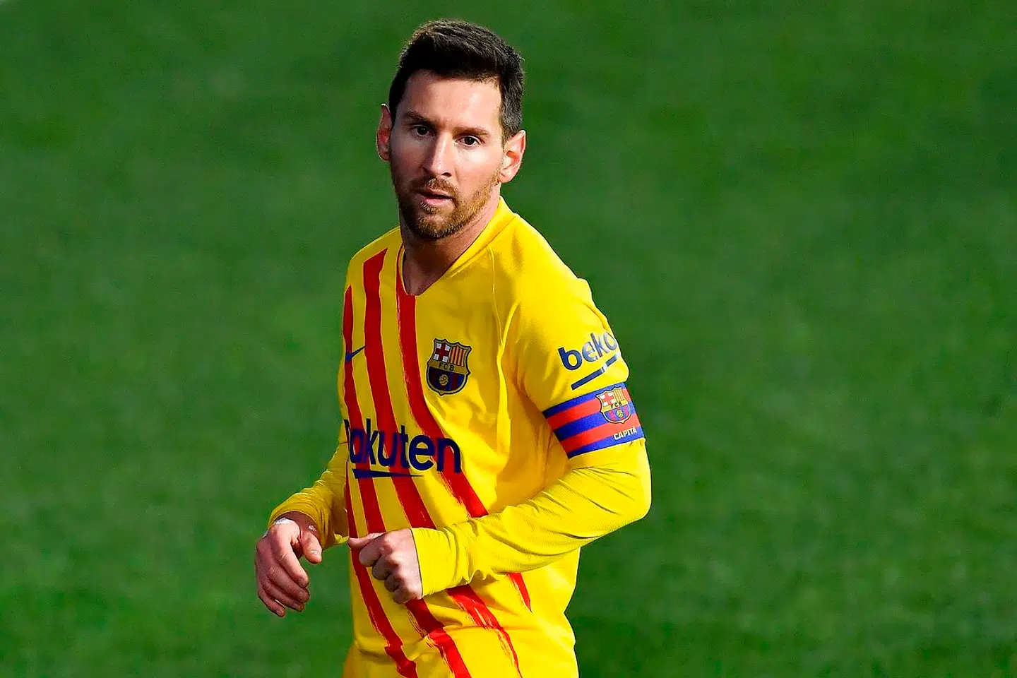 I lang tid mindede forholdet mellem Messi og Barcelona om ubetinget kærlighed. Men nu er bruddet så dybt, at kapitlet kan slutte om få måneder.