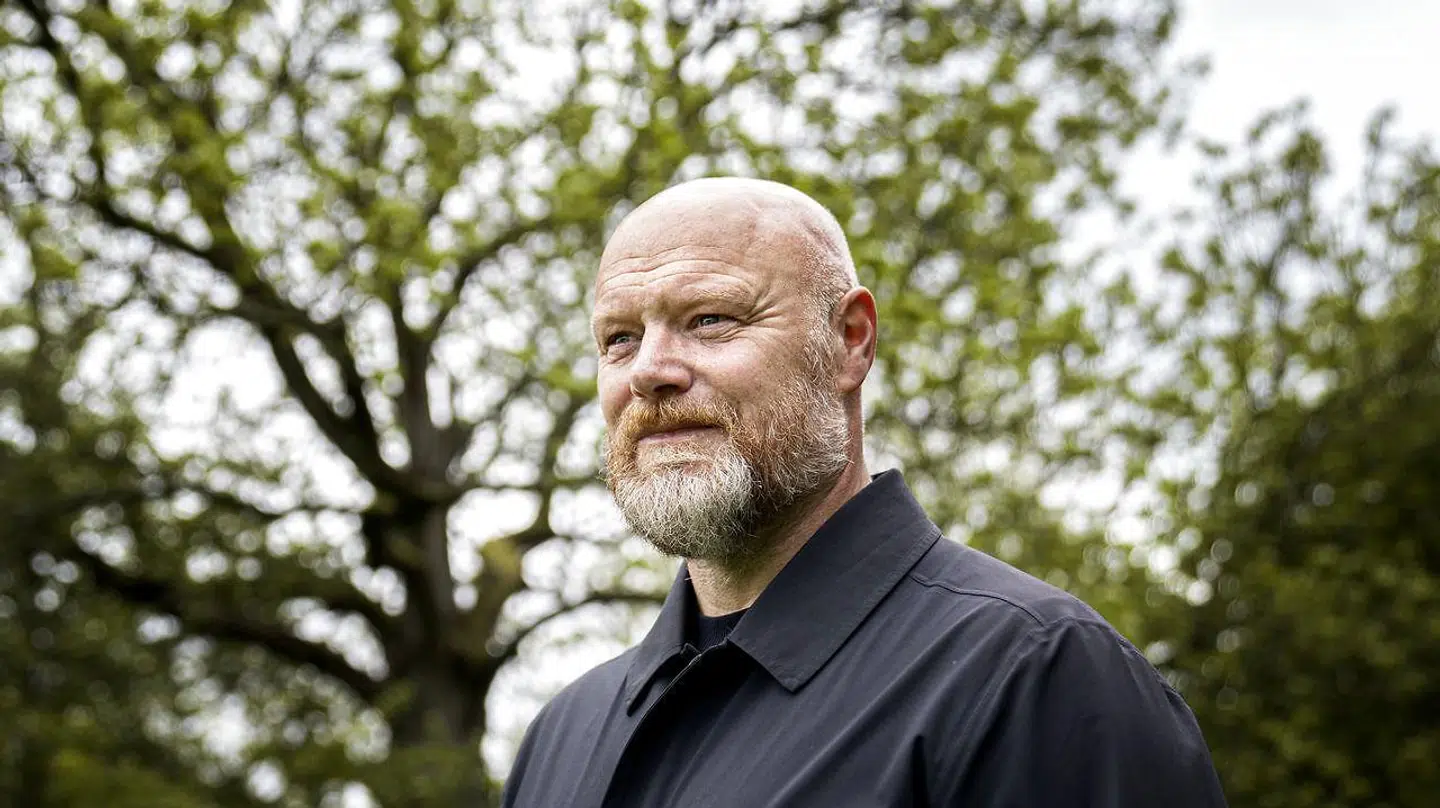 (ARKIV) Portræt af radio- og tv-vært Mads Steffensen, fotograferet ved Damhussøen i København, mandag den 25. Maj 2020. Mads Steffensen fylder 50 år den 8. juni 2020. . (Foto: Ida Guldbæk Arentsen/Ritzau Scanpix)