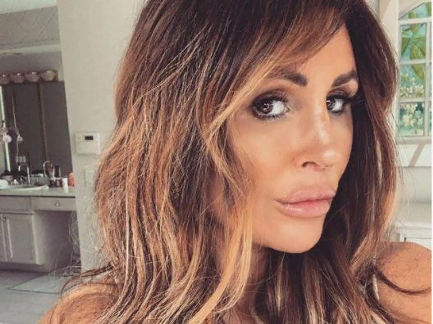 Tiger Woods' tidligere elskerinde Rachel Uchitel optræder også i dokumentaren.