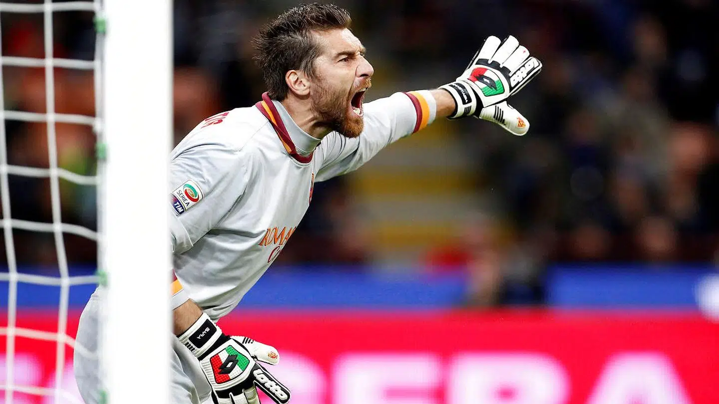 Morgan De Sanctis i kamp for Roma i sin aktive karriere.