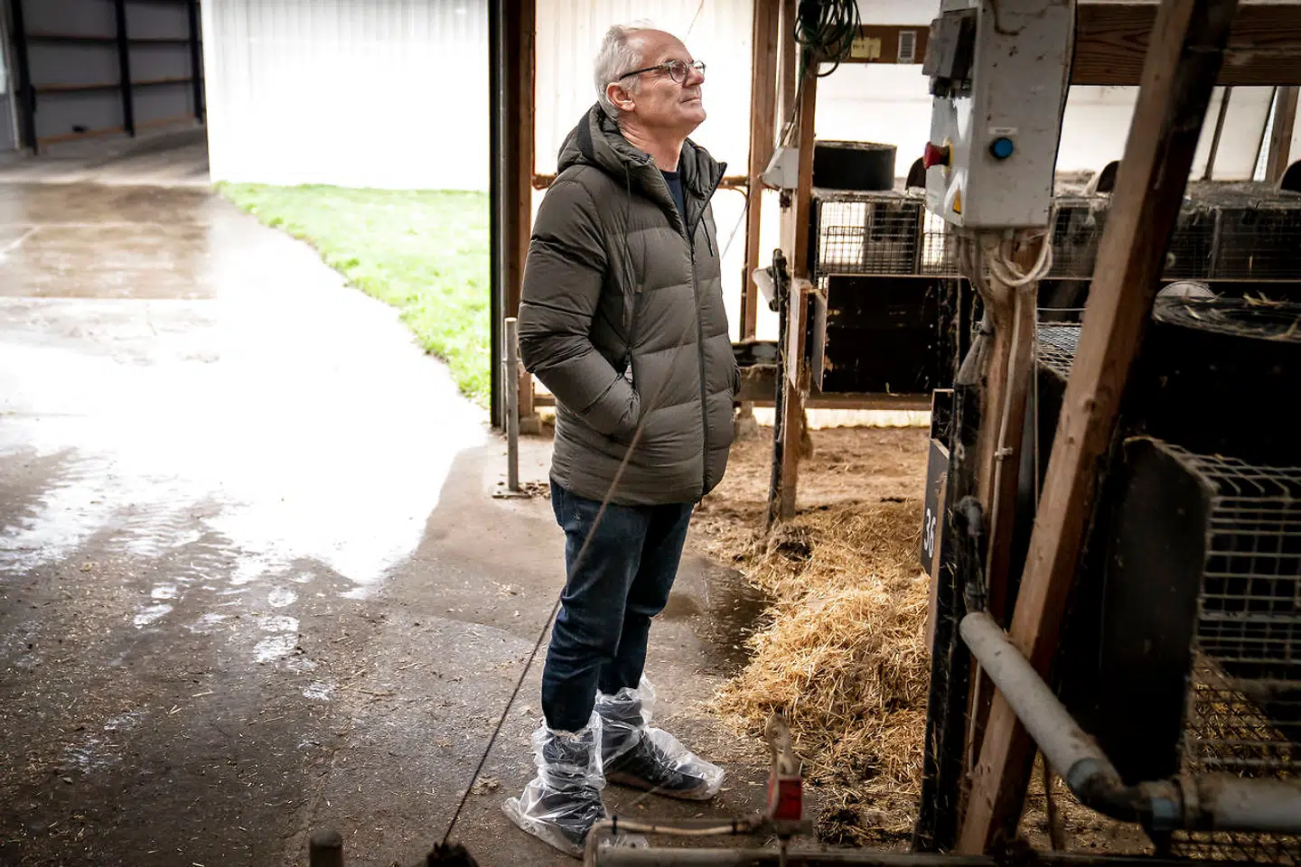 Formand for Kopenhagen Fur Tage Pedersen under besøg på en kombineret minkfarm og pelseri i Ørnhøj, mandag den 7. december 2020. Alle mink i Danmark er blevet aflivet på grund af frygt for smitte med muteret coronavirus under covid-19 pandemien.. (Foto: Mads Claus Rasmussen/Ritzau Scanpix)
