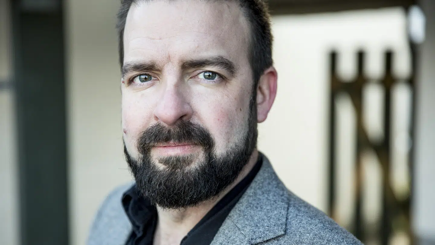 Jacob Ley, deler vandene med sin nye animationsserie 'John Dillermand' til DR.