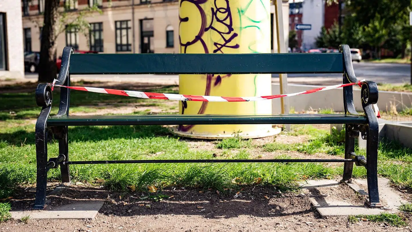 For at nedbringe stigende smittetal indførtes opholdsforbud i dele af Nørrebroparken i København, torsdag den 10. september 2020. Nu kan yderligere restriktioner være på vej.