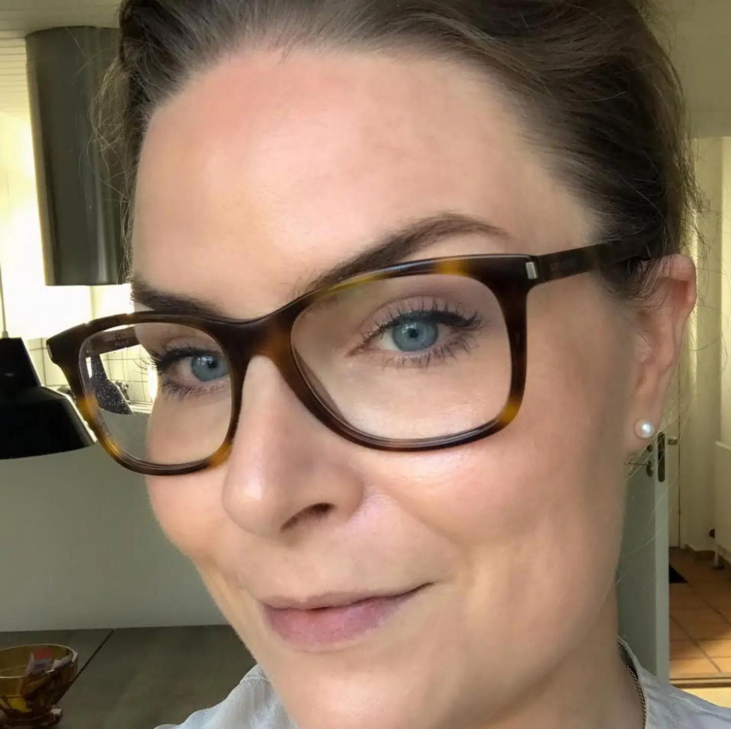 Naja Marie Kragelund mener, det er idiotisk at røvrende sine kunder på den måde, som hun og flere hundrede andre er blevet det.