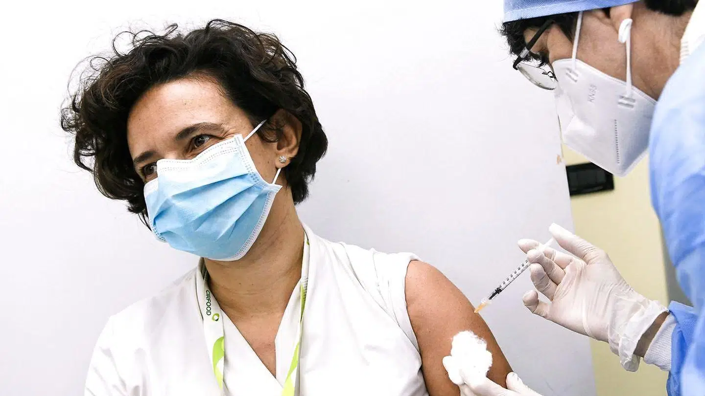 27. december tog det meste af Europa hul på at vaccinere med coronavaccinen. Billedet er fra Italien, som er et af de lande i Europa, der har været hårdest ramt.