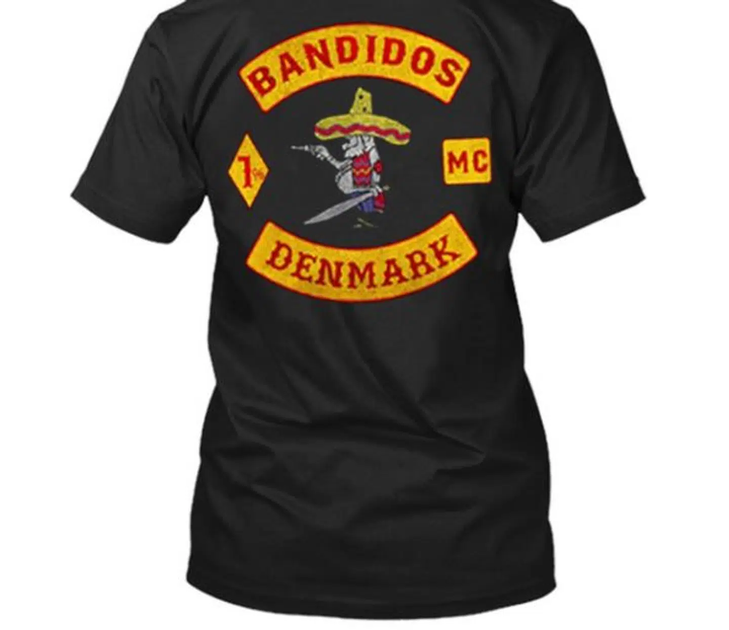 Sort T-shirt med Bandidos-logo på ryggen.
