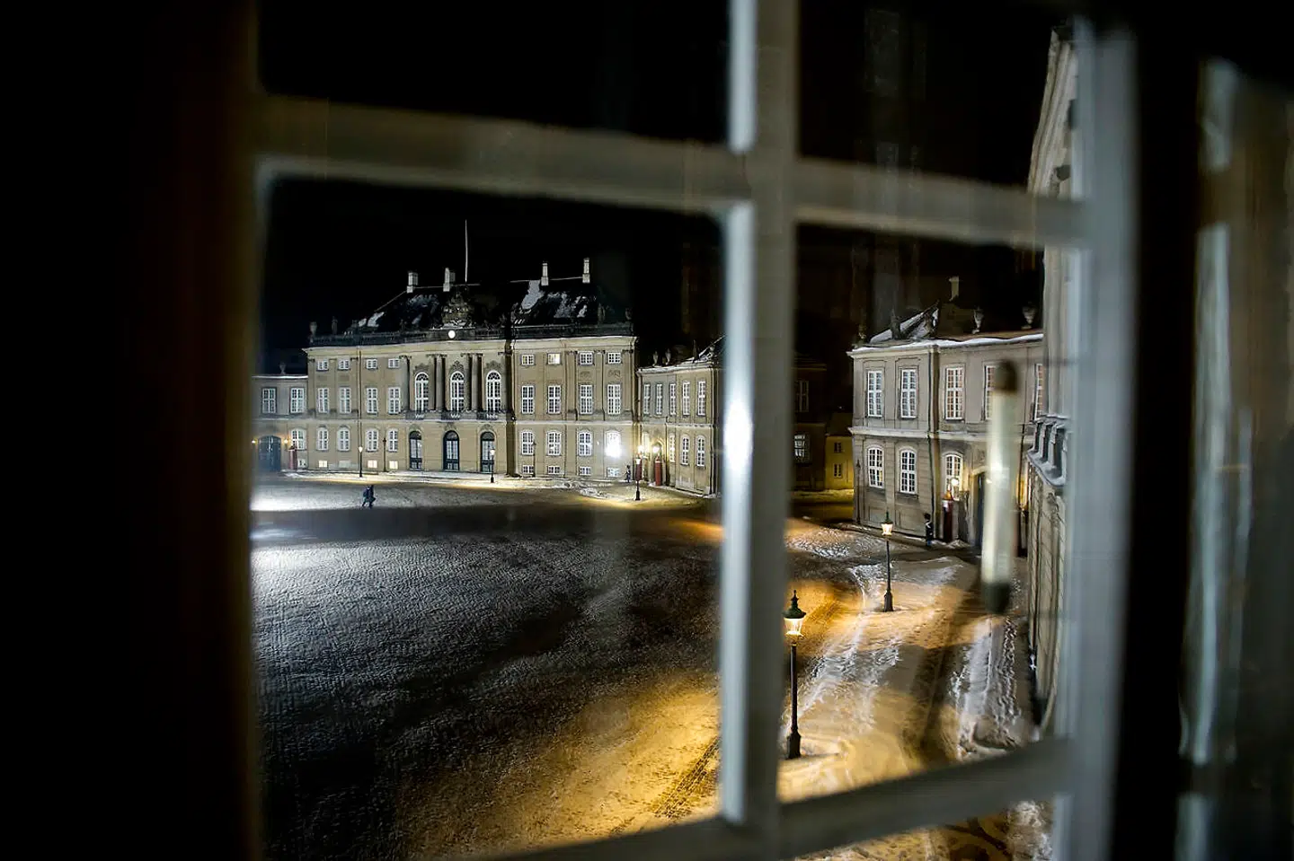 Så tomt ventes der at blive senere i dag på Amalienborg Slotsplads.