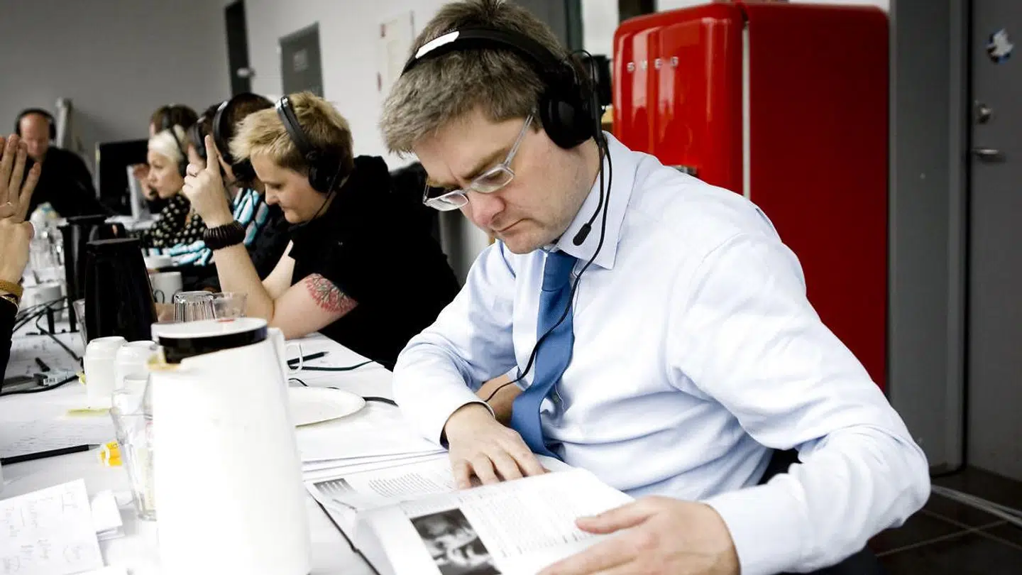 Danmarks Radios P3 "Mads og Monopolet" fejrer fem års jubilæm lørdag formiddag d.15. november 2008 i radiostudiet i DR-Byen.De fleste af Monopolets deltagere gennem årerne var samlet for at fejre jubilæet, og deltog samtidig i formiddagens direkte udsendelse. Her ses Søren Pind.