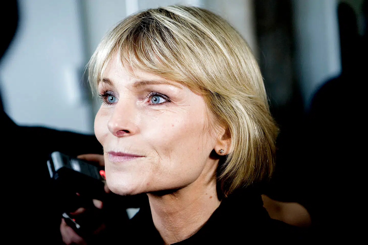 Tidligere undervisningsminister Tina Nedergaard kalder både Kristian Jensen og Ellen Trane Nørbys hårde ord om Inger Støjberg for 'politisk tonedøvt'.
