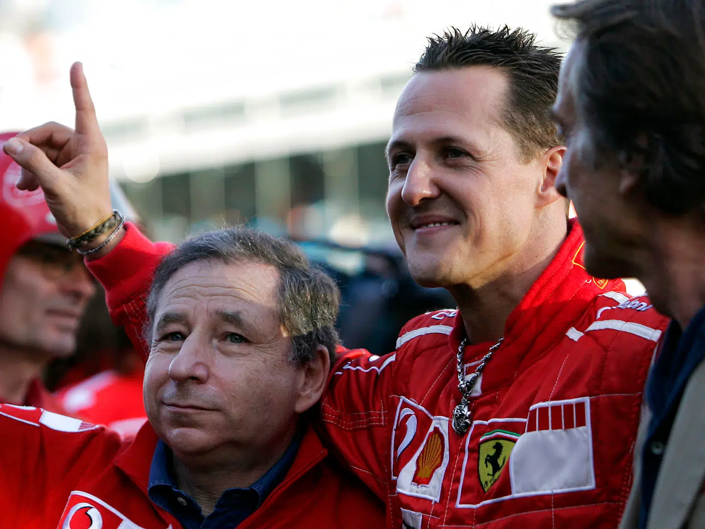 Jean Todt og Michael Schumacher arbejdede sammen i mange år på Ferrari-teamet. Det gjorde de fra 1996 til 2006.