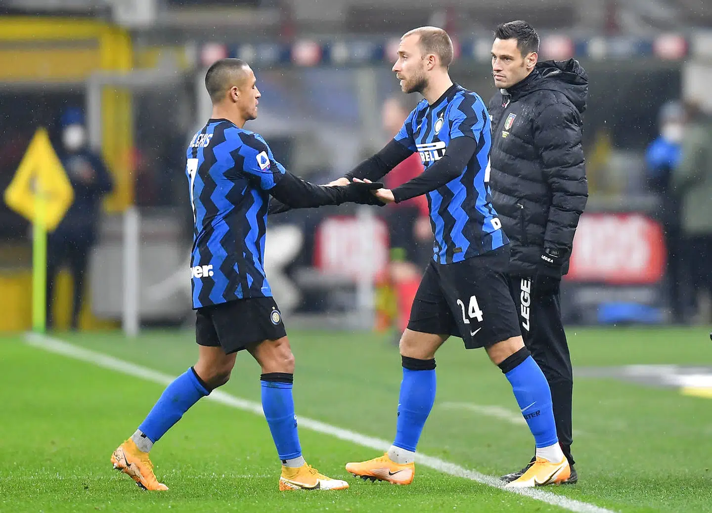 Christian Eriksen i en rolle, som vi har set alt for tit for Inter – som indskifter.