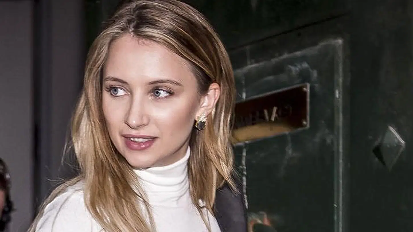 Nikita Klæstrup valgte at dele en grov besked, hun fik i sin Instagram-indbakke – og det startede en heftig debat.