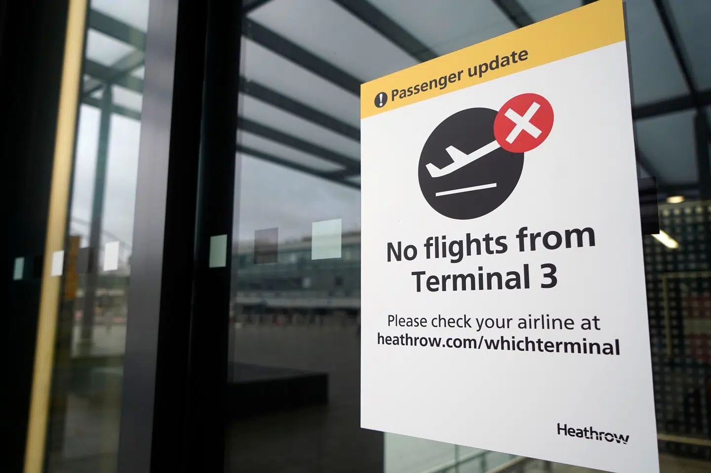 Arkivfoto. Selv om danskere igen kan flyve fra Storbritannien til Danmark fra den 25. december, opfordrer Udenrigsministeriets Borgerservice til, at danskere bosiddende i Storbritannien ikke rejser til Danmark.