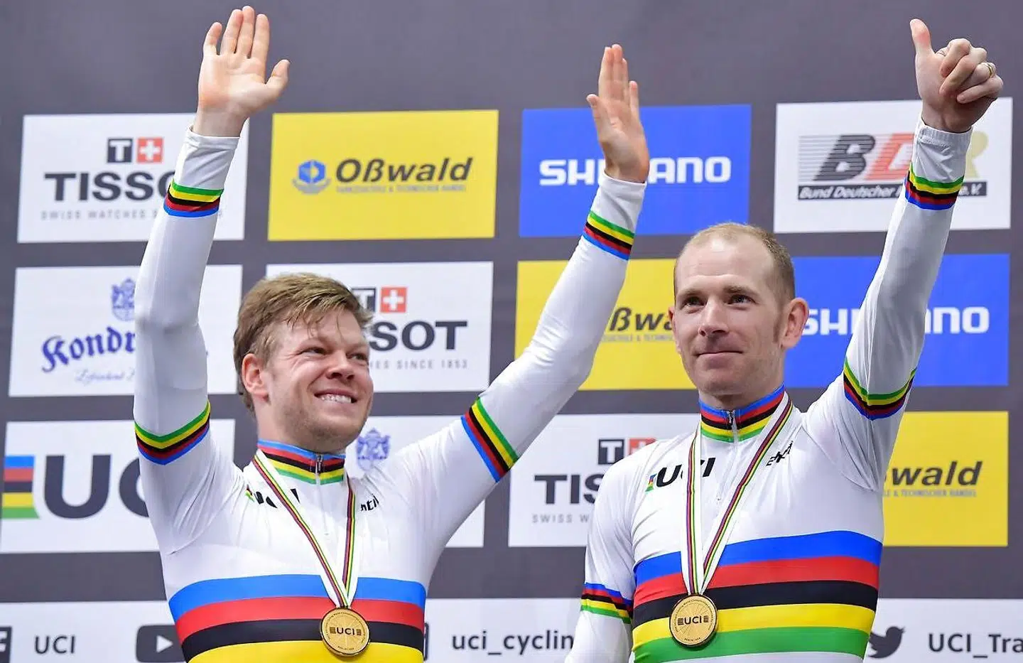 Lasse Norman Hansen og Michael Mørkøv sikrede sig guldmedaljer i parløbet ved verdensmesterskabet i Berlin.