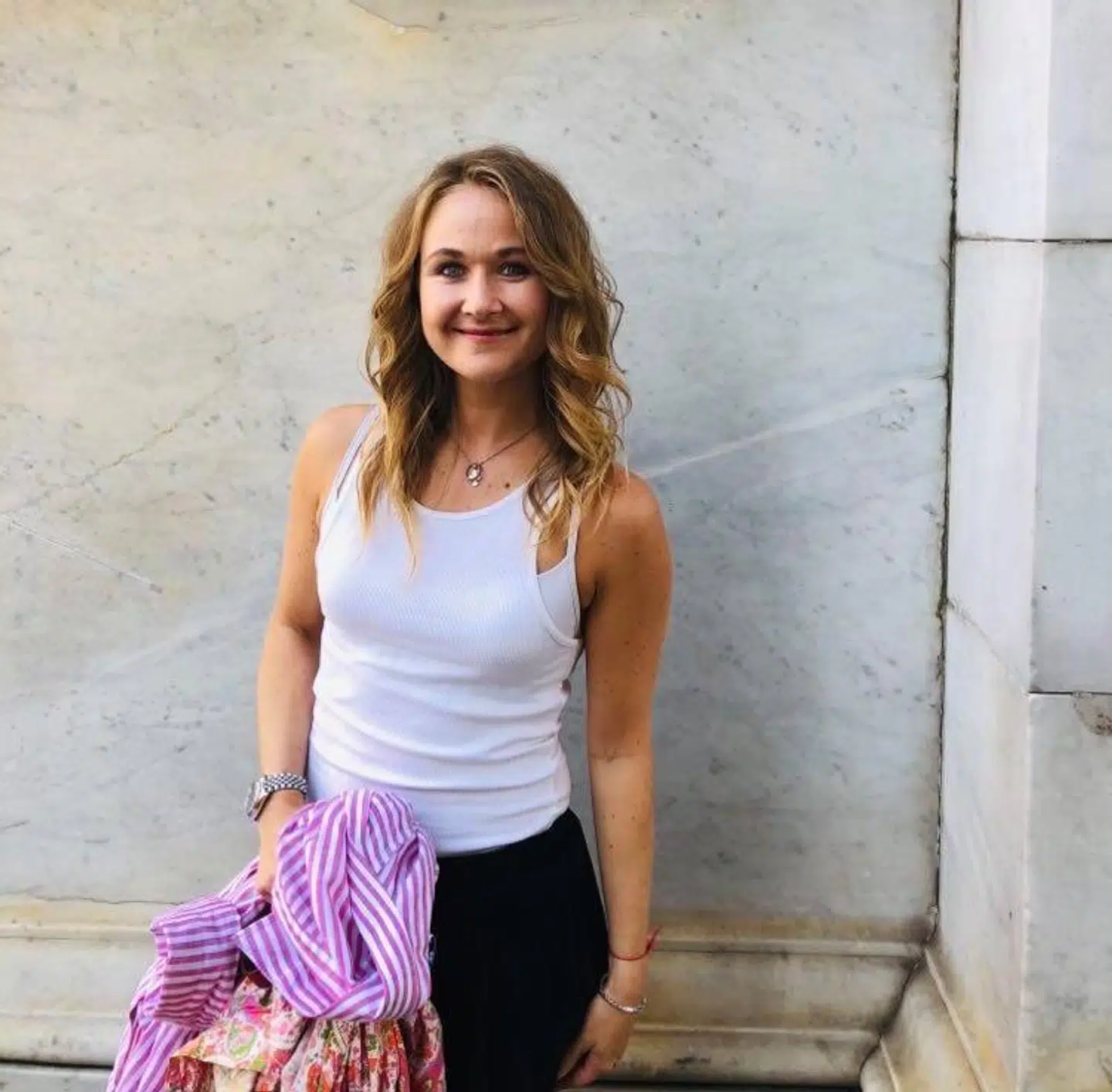 Mette Christensen arbejder som diætist, fitness-instruktør og deltidsmedarbejder i en café i London.