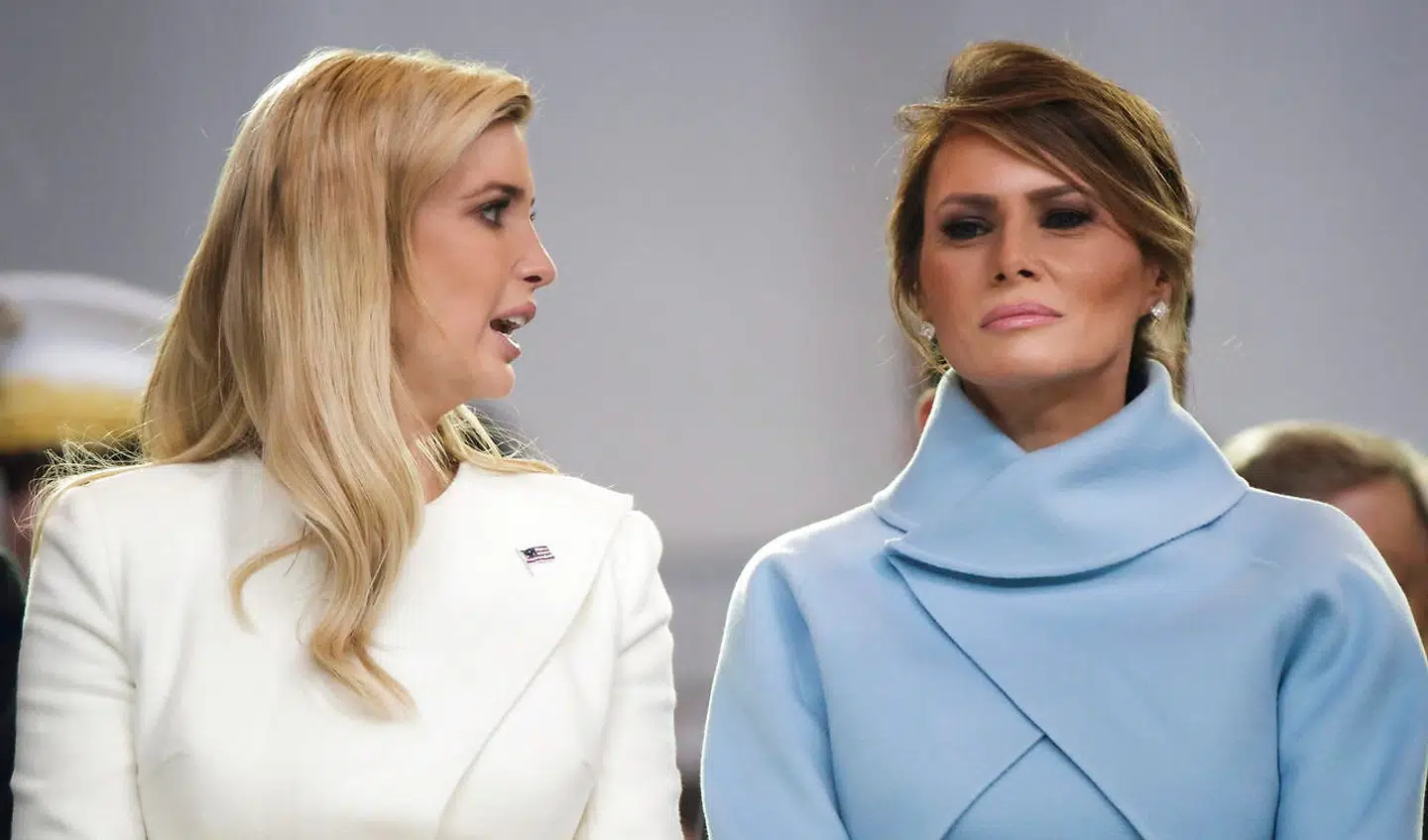 Ivanka og Melania Trump fotograferet under Donald Trumps indsættelse tilbage i januar 2017. Førstedamens tidligere veninde hævder nu, at de to kvinder ikke kan udstå hinanden. (Arkivfoto)