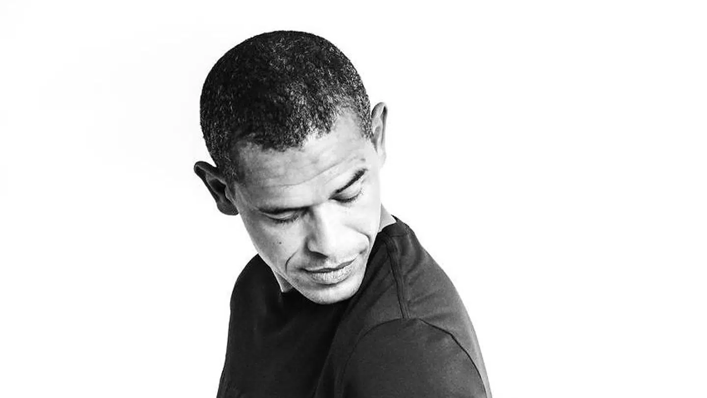 Christian Jon Cherry (billedet) har en slående lighed med Barack Obama.