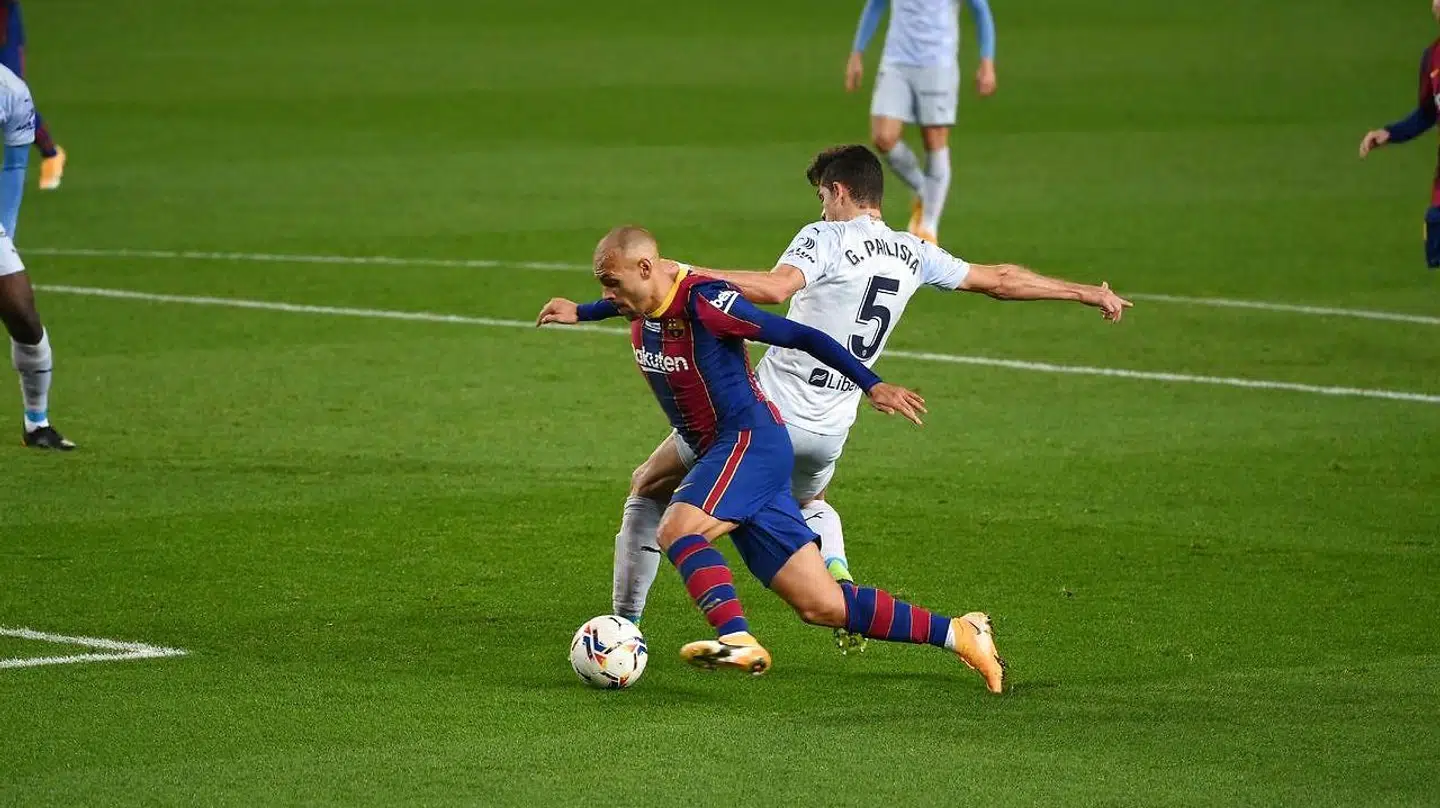 Martin Braithwaite i aktion mod Valencia.