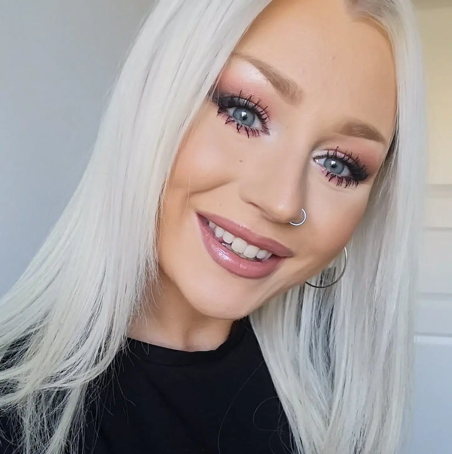 Sofie Bregnhøj var kun 14 år, da manden ifølge hende opfordrede hende til seksuelle ydelser, hun ikke var interesseret i.
