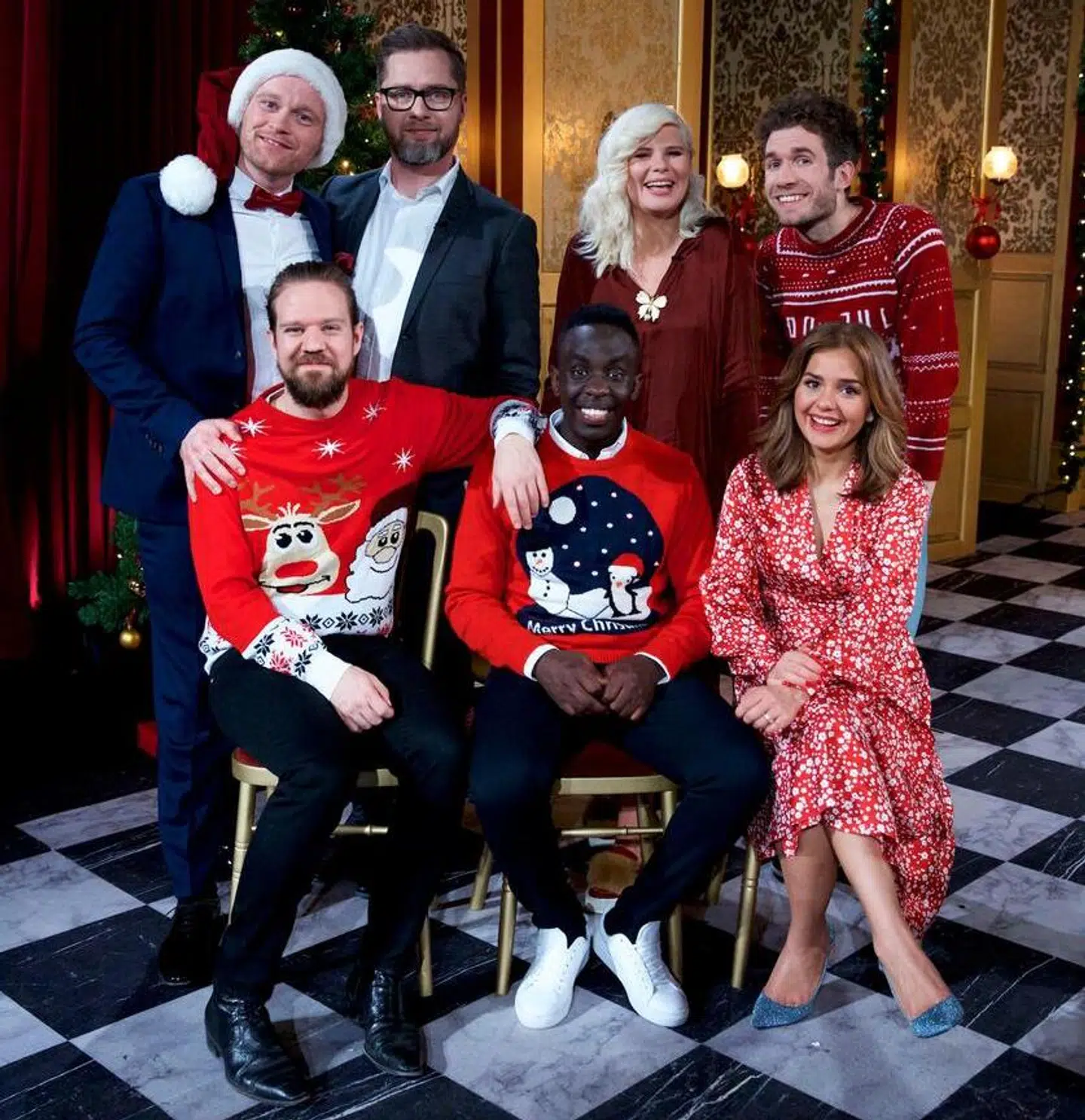Sofie Linde og Melvin Kakooza kender hinanden fra TV 2-programmet 'Stormester', som de begge medvirkede i sidste år.