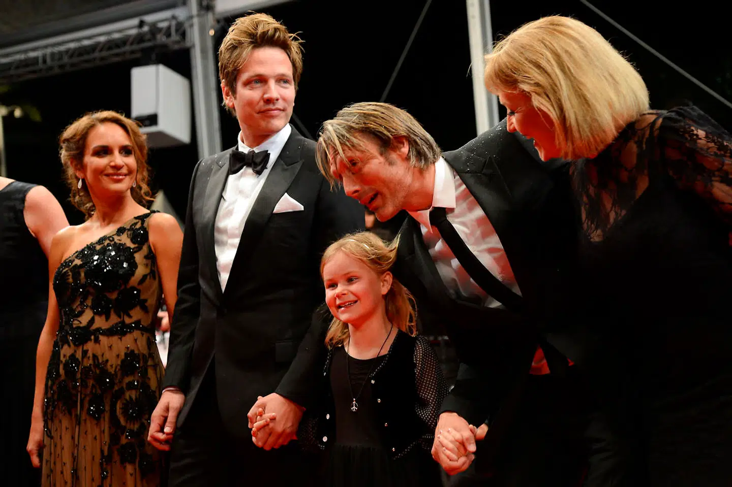 Annikka Wedderkopp med Thomas Vinterberg og Mads Mikkelsen ved Cannes Film Festival i 2012.