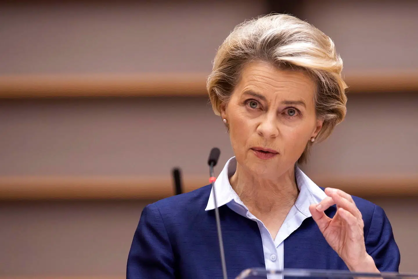 Ursula von der Leyen bekræftede torsdag, at EU kommer til at vaccinere fra 27. december.